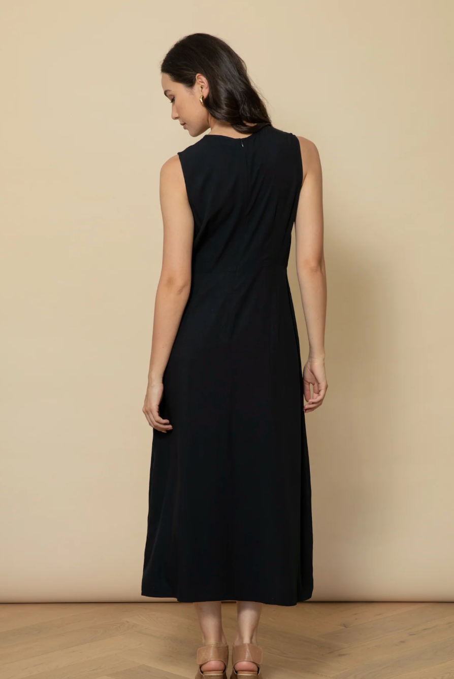 Frock Me Out Shapeshifter Maxi Dress - Black